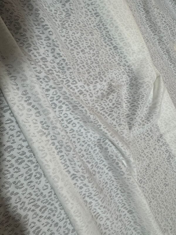 jersey labrado elastizado blanco